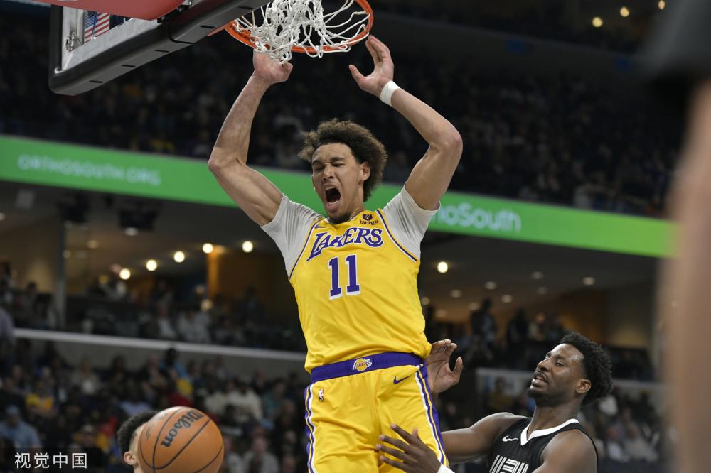 赞叹她的技 赞叹她的技