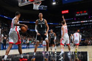 体现了两队 体现了两队