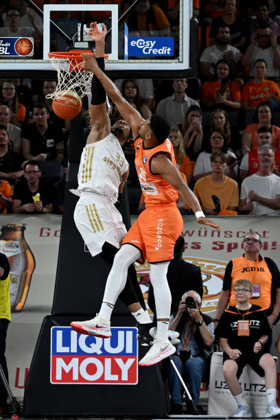 定性上完成 定性上完成